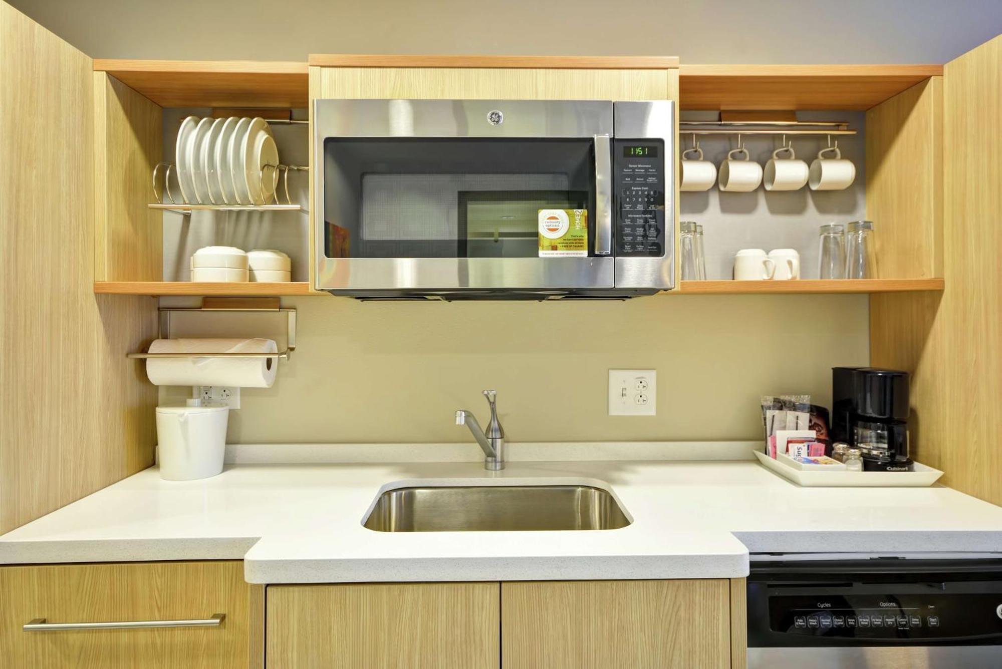 Home2 Suites By Hilton St. Simons Island Экстерьер фото